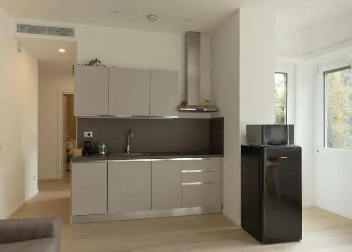 Eur Apartment *